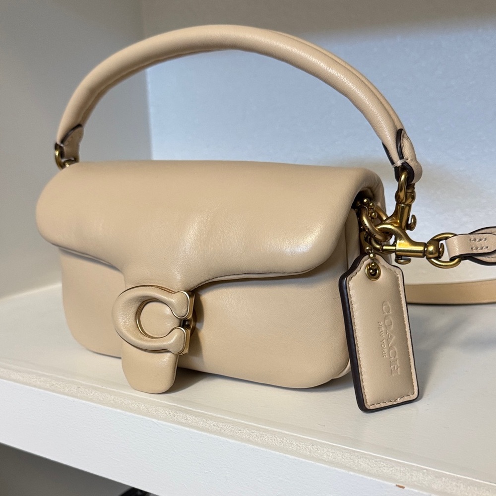 Coach Pillow Tabby 18 Crossbody